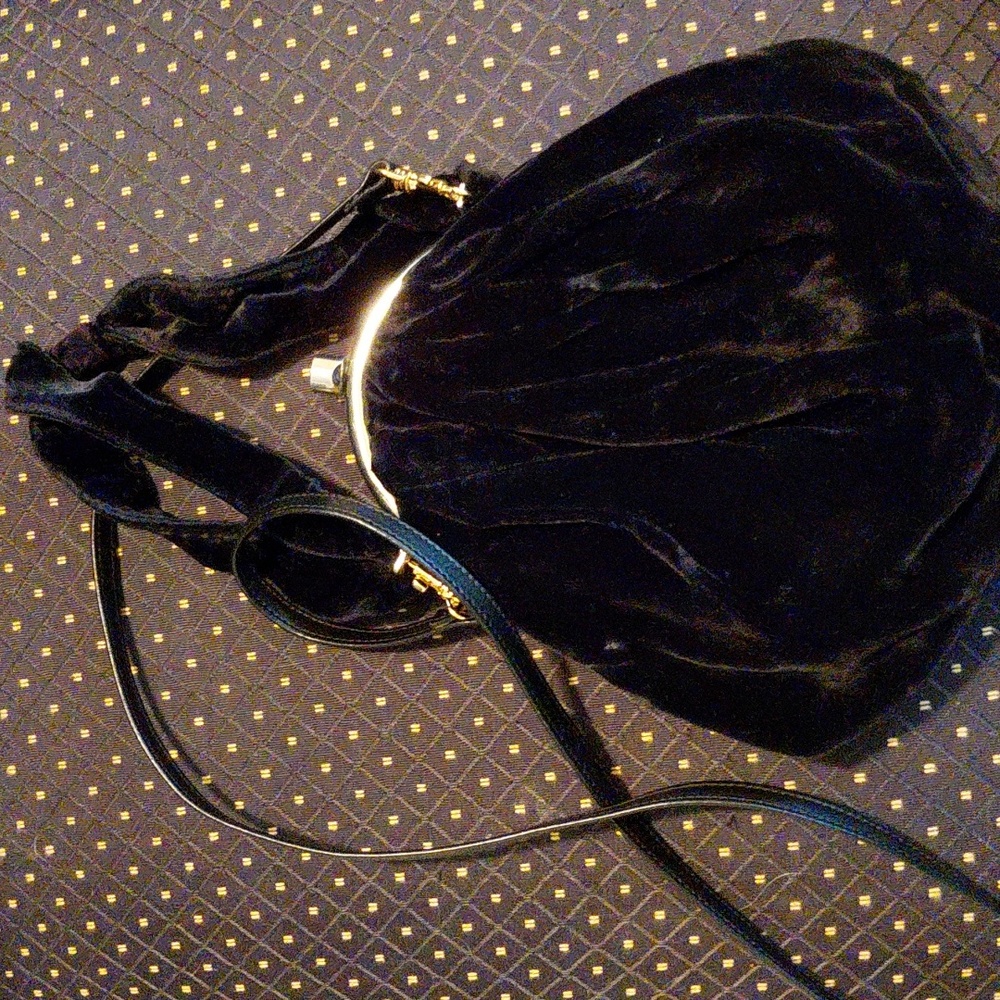 Vintage Black Velvet Handbag By Ingber USA   Super Cool